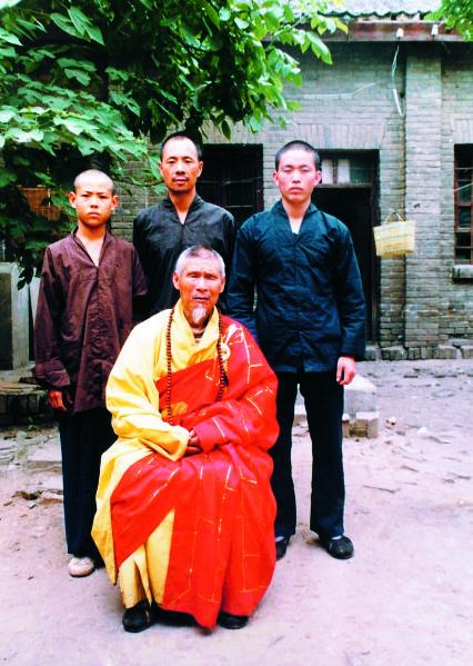 红尘方丈释永信陷舆论漩涡
